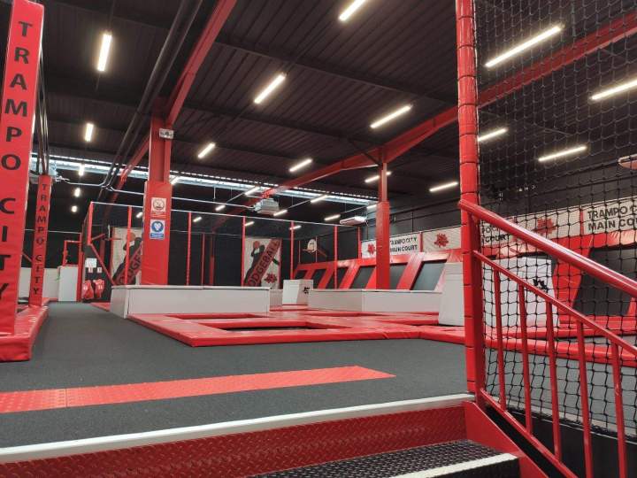 Grand espace trampoline Strasbourg