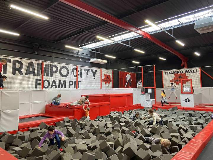 Trampolines pour enfants Aventures sécurisées pour les jeunes sauteurs